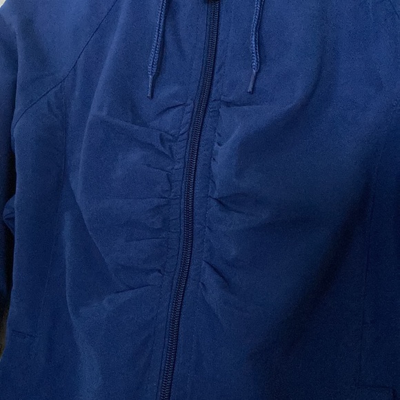 Awesome Curves jacket - Picture 3 of 8